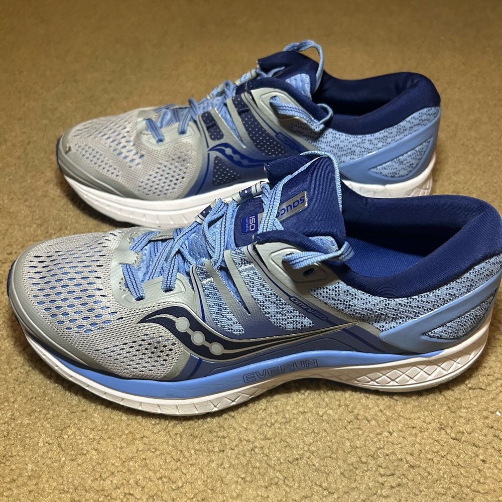 Women’s Saucony Omni Everrun Running Sneaker Size 8.5